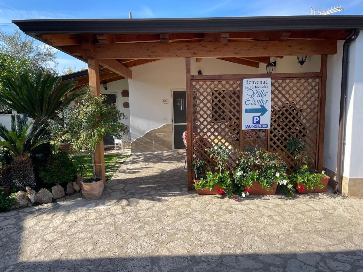 Villa Cecilia Bed And Breakfast Cellole Экстерьер фото