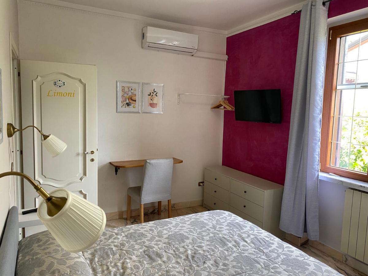 Villa Cecilia Bed And Breakfast Cellole Экстерьер фото